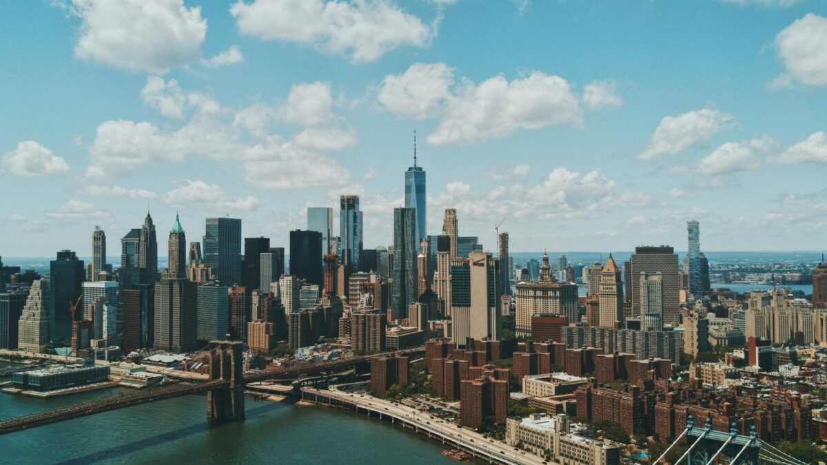 Destinazione America: come finanziare il tuo sbarco nel mercato americano con SIMEST